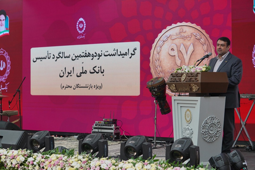 نجارزاده خبر داد: تدوین آیین نامه های جدید برای بهبود معیشت همکاران نجارزاده خبر داد: تدوین آیین نامه های جدید برای بهبود معیشت همکاران